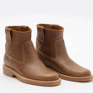 Roots Tribe leather ankle boots  Size 8